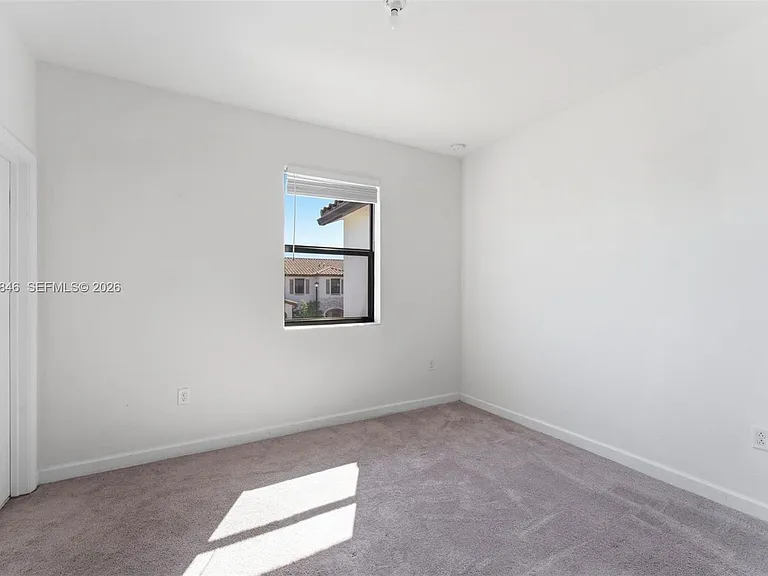 24603 SW 118th Ave #24603 — Photo 11