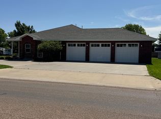 420 S Washington St, Hugoton, KS 67951