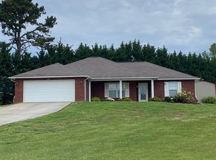 988 Mossy Grove Ln, Maryville, TN 37801