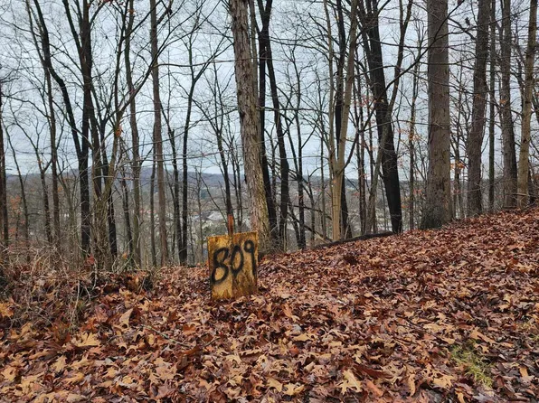 809 McKinley St, Logan, OH 43138