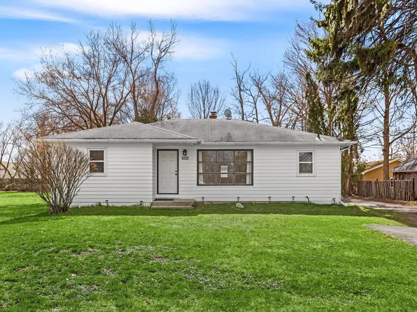 2418 Four Mile Rd NW, Grand Rapids, MI 49544