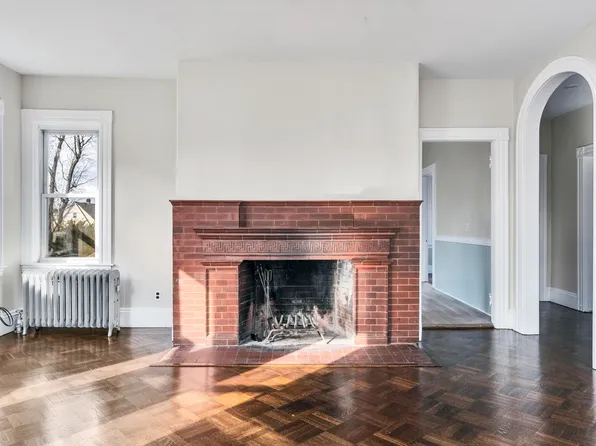 171 Norwood Ave, Cranston, RI 02905