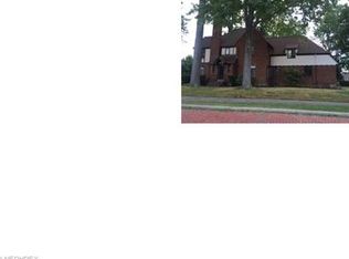 27110 Fullerwood Dr, Euclid, OH