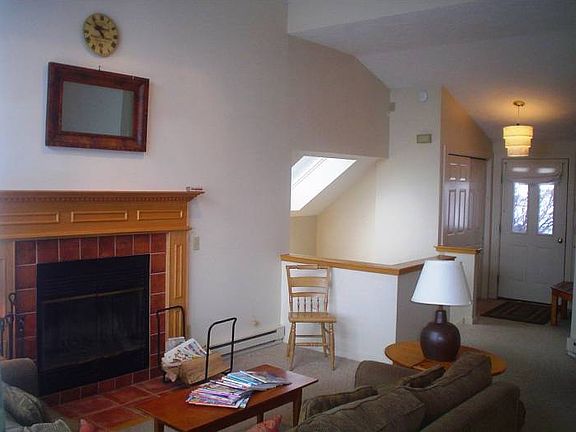 Living Area and Entry