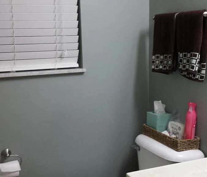 594 Thorncliffe Dr — Photo 12