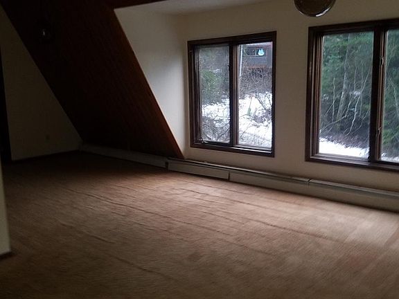 2nd image of 107 Christina Pl