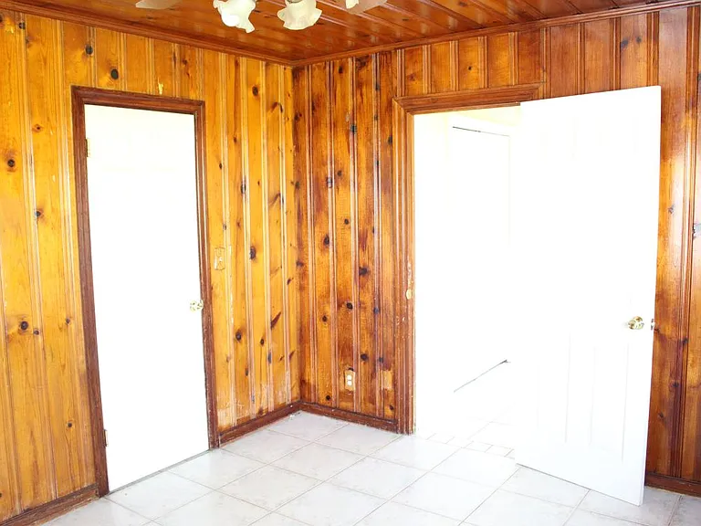 1103 N Bracewell Dr — Photo 11