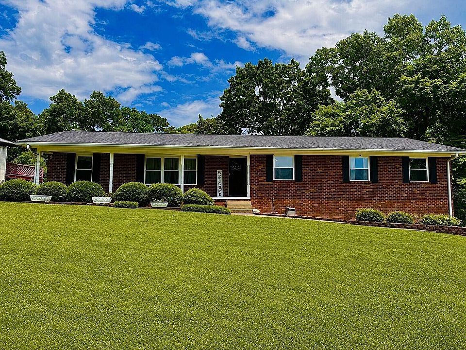 1st image of 4818 Hillsdale Cir