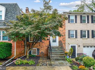 24 S Abingdon St, Arlington, VA 22204