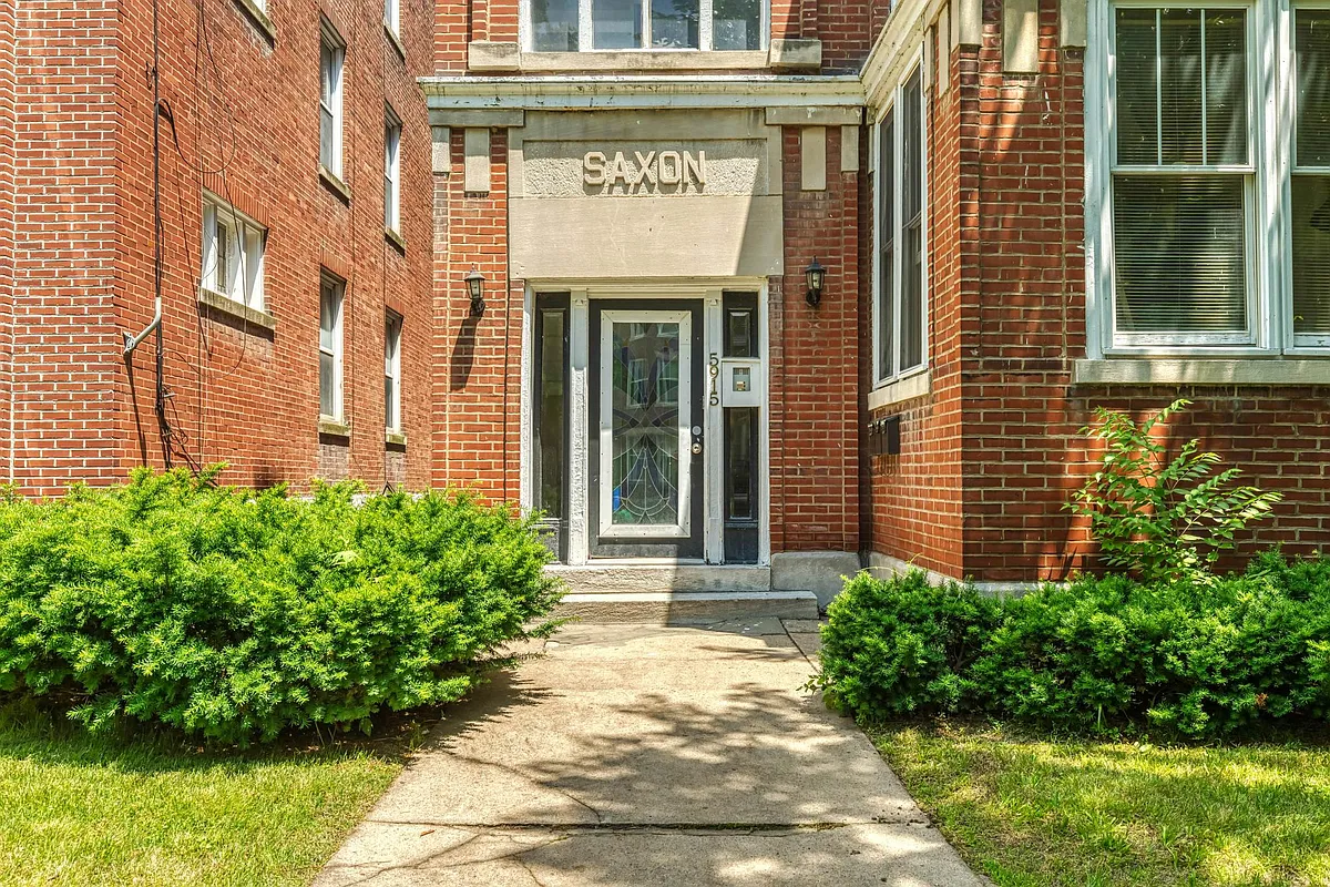 Building Photo - 5915 McPherson Ave #1