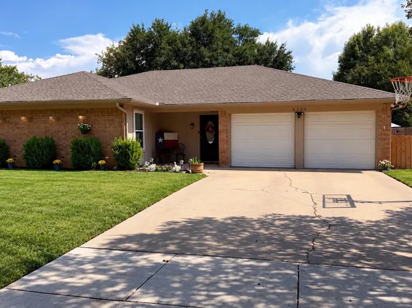 6216 Shirley Dr, North Richland Hills, TX 76180