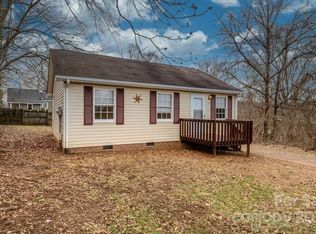 183 18th St NW, Hickory, NC 28601