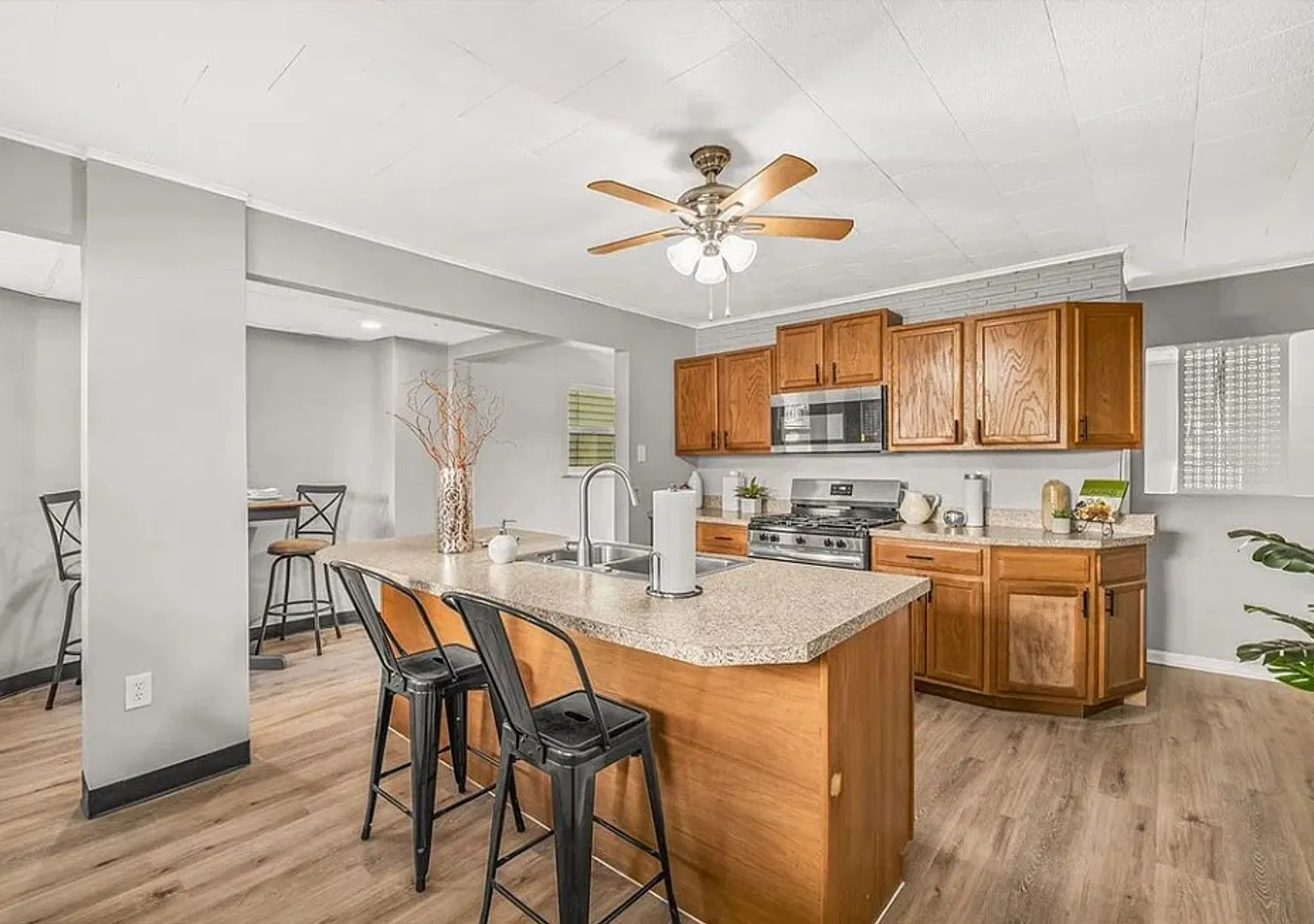 Warm & Inviting 3 Bedroom, 1 Bath Home In Mt. Oliver — Photo 1