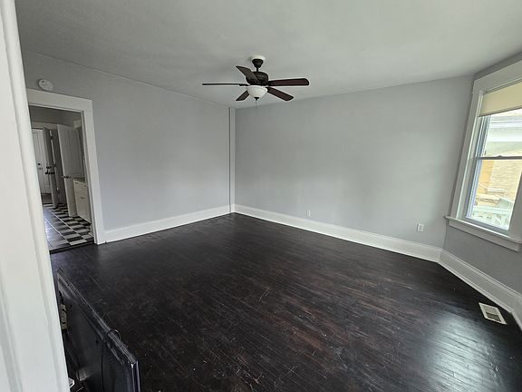 3rd image of 2923 S 9th Pl #1