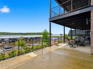 145 Republic St #702, Madison, MS 39110