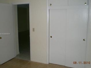 240 SW 8th Ave #SOUTH, Hallandale Beach, FL 33009