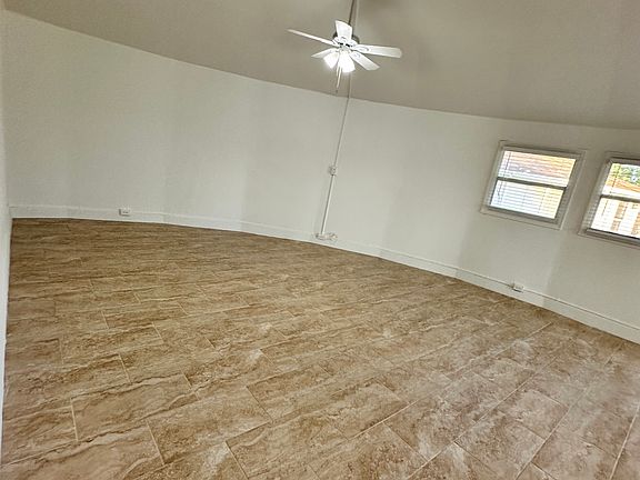 3rd image of 17218 Whitewater Ct #17218