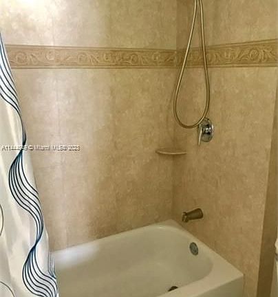 2nd image of 704 SE 2nd Ave APT 337