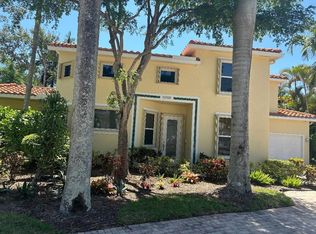 10100 Larkspur Ln, West Palm Beach, FL 33412