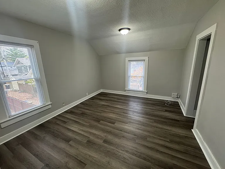 Studio, 1.0 bath, 494 sqft, $650 — Photo 10