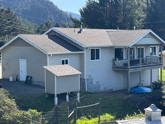 2nd image of 336 Nob Hill Rd