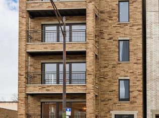 916 E 81st St #2, Chicago, IL 60619