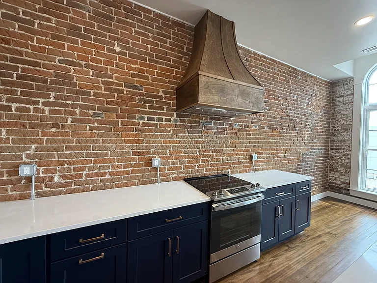 404 Shawnee St #1 — Photo 3