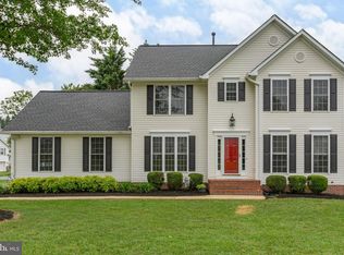 2 Shephard Ct, Fredericksburg, VA 22405