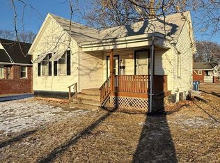 1102 N Bond St, Springfield, IL 62702