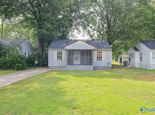 216 8th Ave NW, Decatur, AL 35601