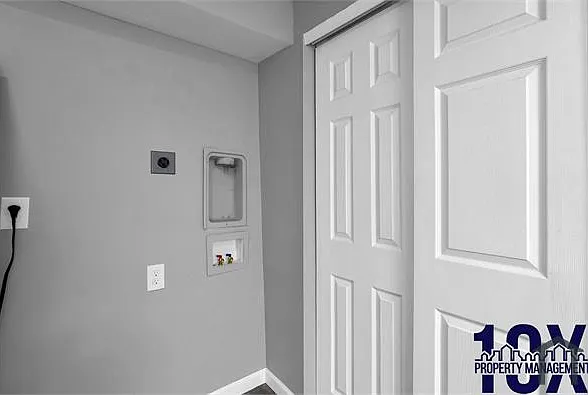 2767 Hiawatha St — Photo 13
