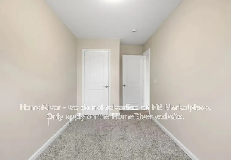 18 E Caven St — Photo 11