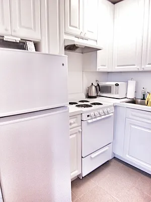 Rented by Corcoran | media 5