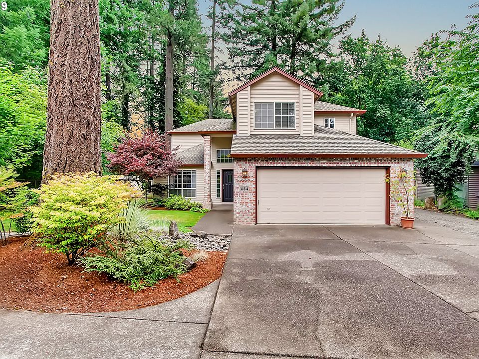 1st image of 464 SE 24th Ave