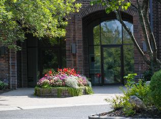 Oak Pointe Apartments, Minneapolis, MN 55438