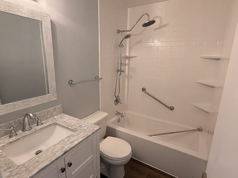 1210 Creekwood Ct — Photo 18