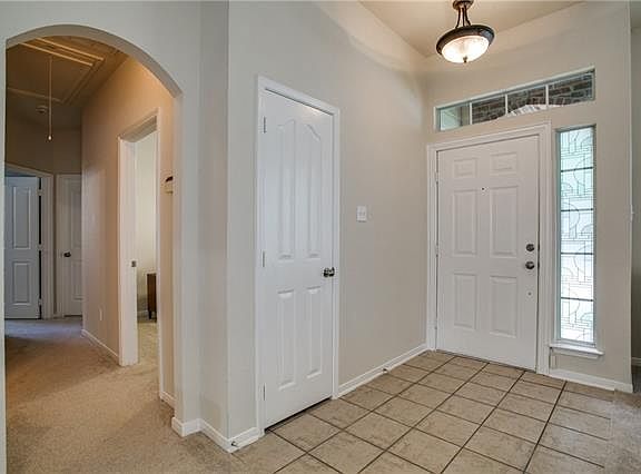 3rd image of 3954 Harbor Dr