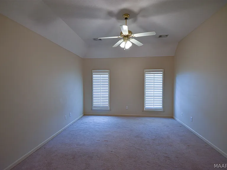1691 Rambling Brook Ln — Photo 31