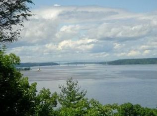 47 River Rd, Ulster Park, NY 12487