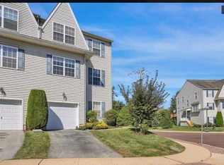 201 Buchanan Ct, Downingtown, PA 19335