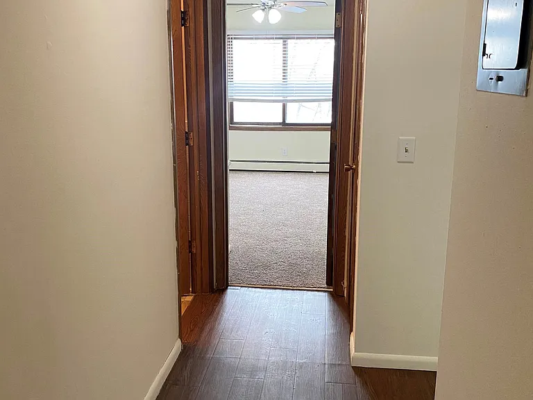 Apache Manor Apartments — Photo 46