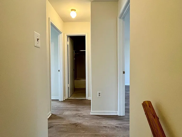8421 McKenzie Cir — Photo 16