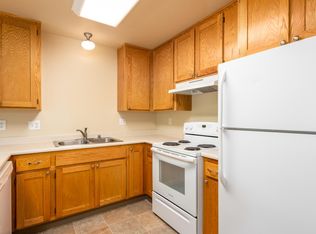 2400 Edgewater Dr APT 8, Santa Rosa, CA 95407