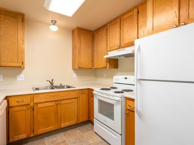 2400 Edgewater Dr APT 8, Santa Rosa, CA, 95407