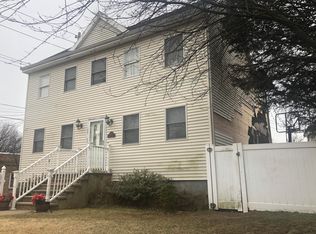7372 Amboy Rd, Staten Island, NY 10307