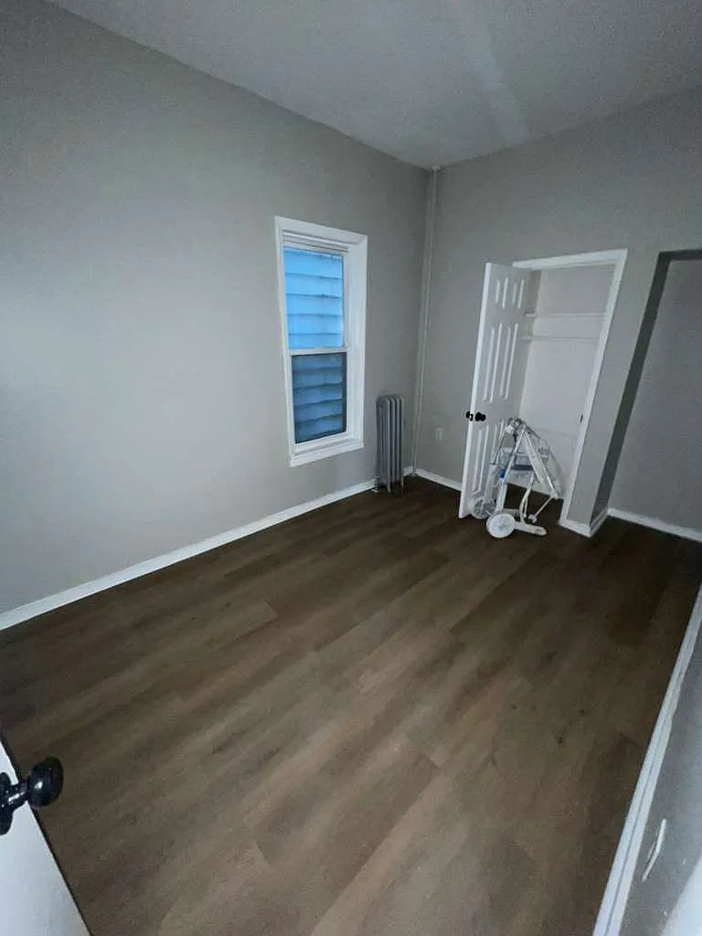 3 bed, $2,095 — Photo 3