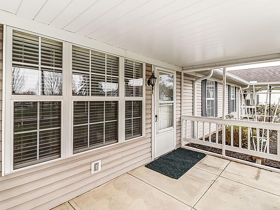 4th image of 8631 Victoria Meadow Ln