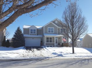 3085 Chalkstone Ave, Elgin, IL 60124