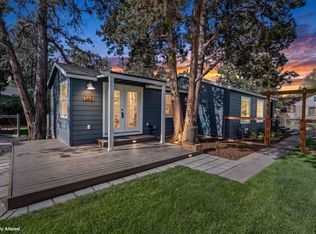 565 SE Woodland Blvd, Bend, OR 97702