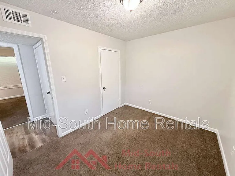 5151 Corkwood Dr — Photo 16